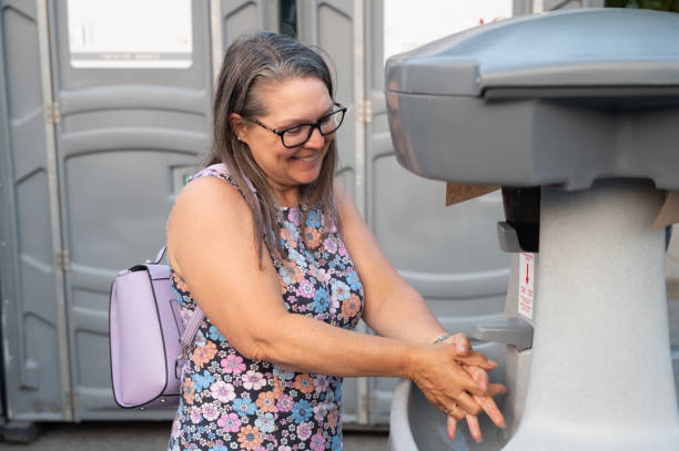 Best Best portable toilet rental  in Lake Ridge, VA